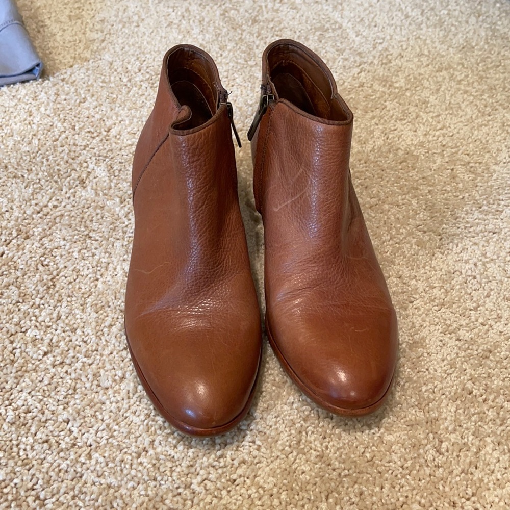 Sam Edelman brown booties size 7